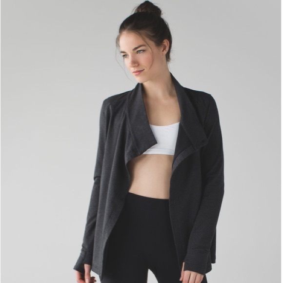 lululemon athletica Sweaters - Lululemon Coast Wrap Heathered Black Grey Sweater Size 8
